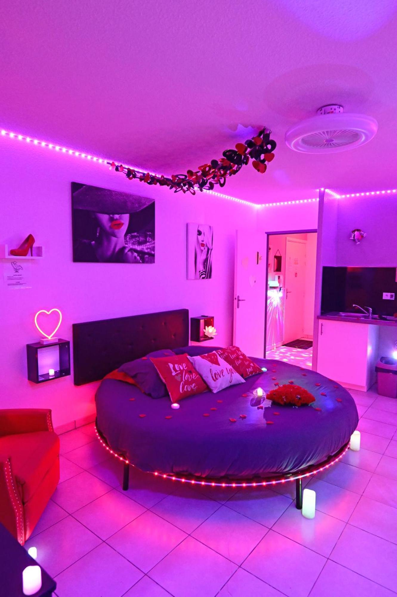 Love Room A Deux Pas De L'Ocean Avec Hammam, Sauna Et Bain A 2 :-) Бискаррос Экстерьер фото